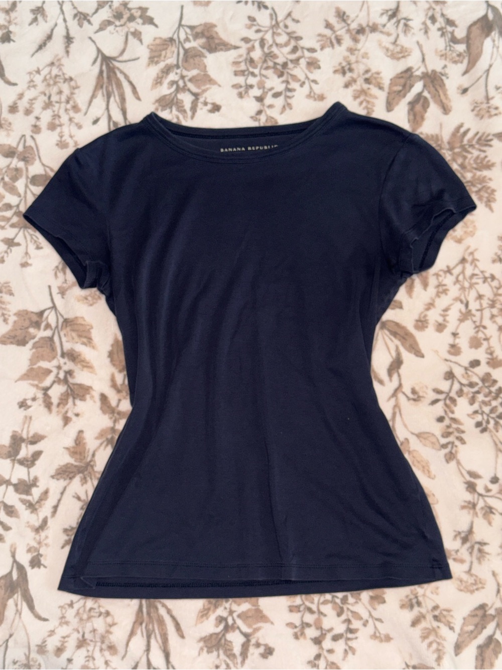 Banana Republic Navy Short Sleeve Crewneck Tee